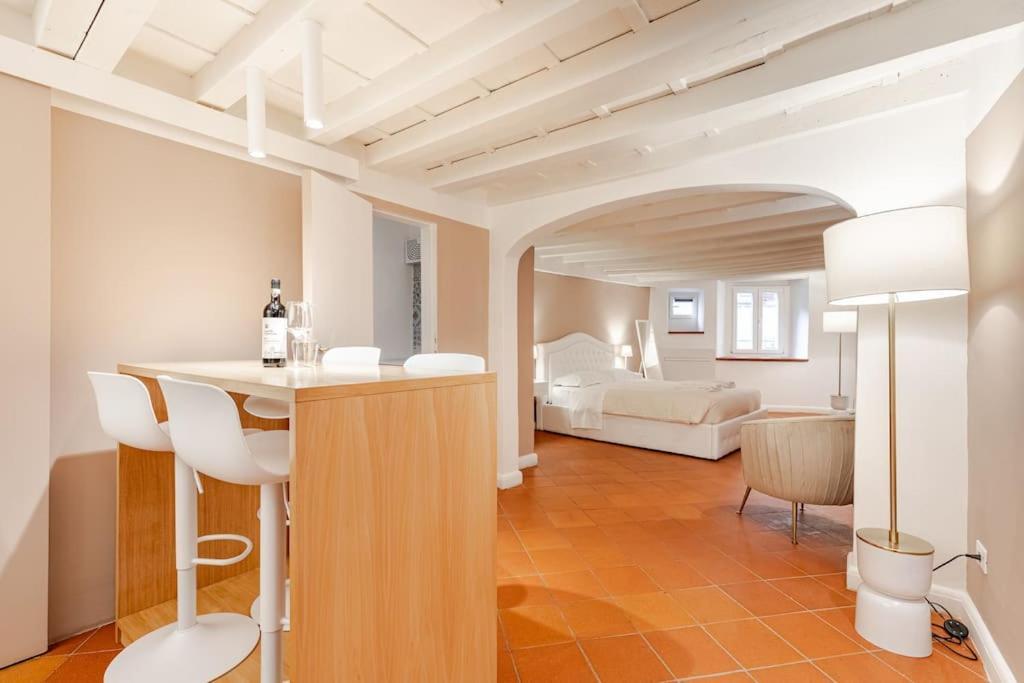 Amazing Apartment In Piazza Santa Croce Firenze Екстериор снимка