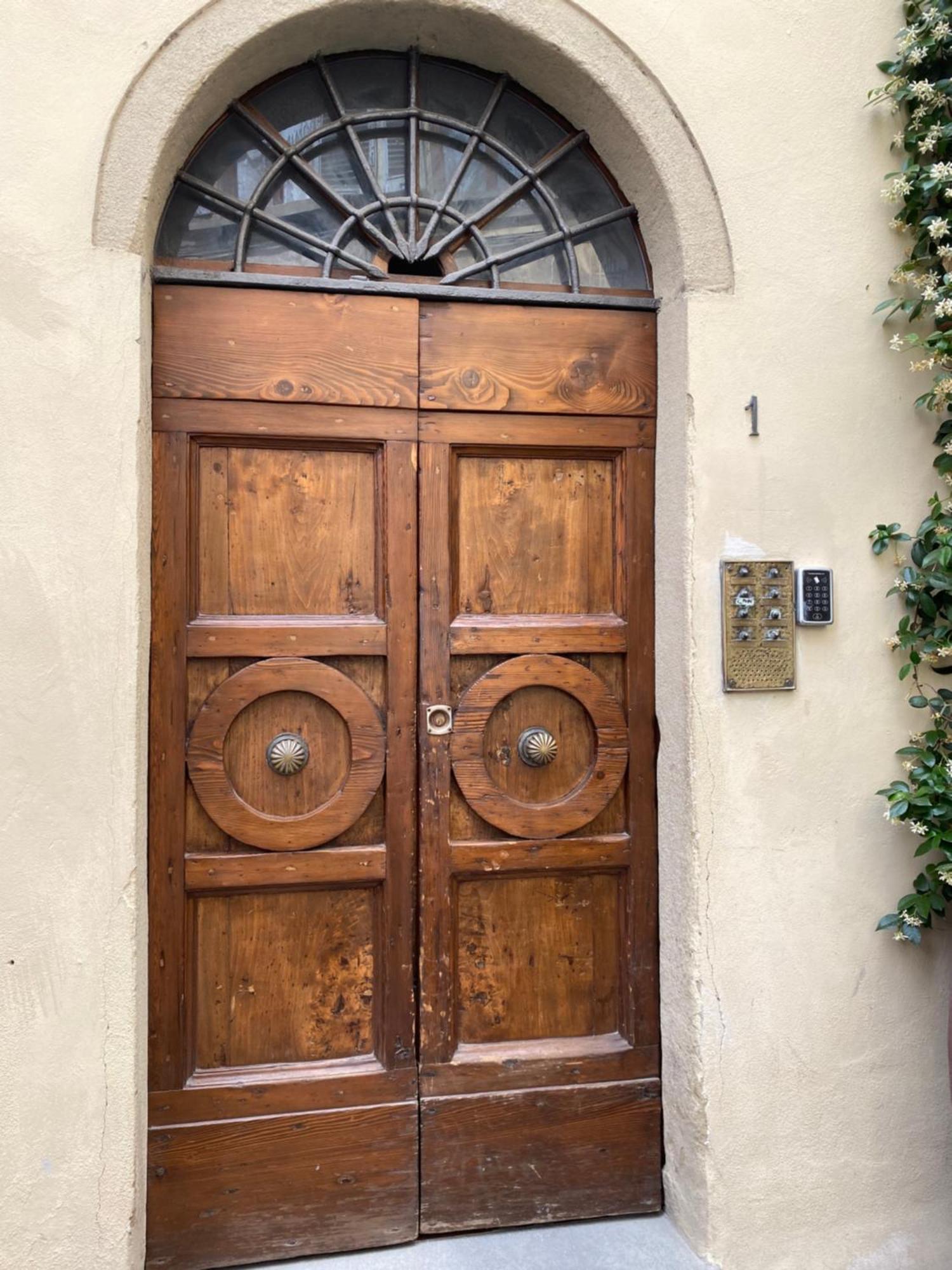 Amazing Apartment In Piazza Santa Croce Firenze Екстериор снимка