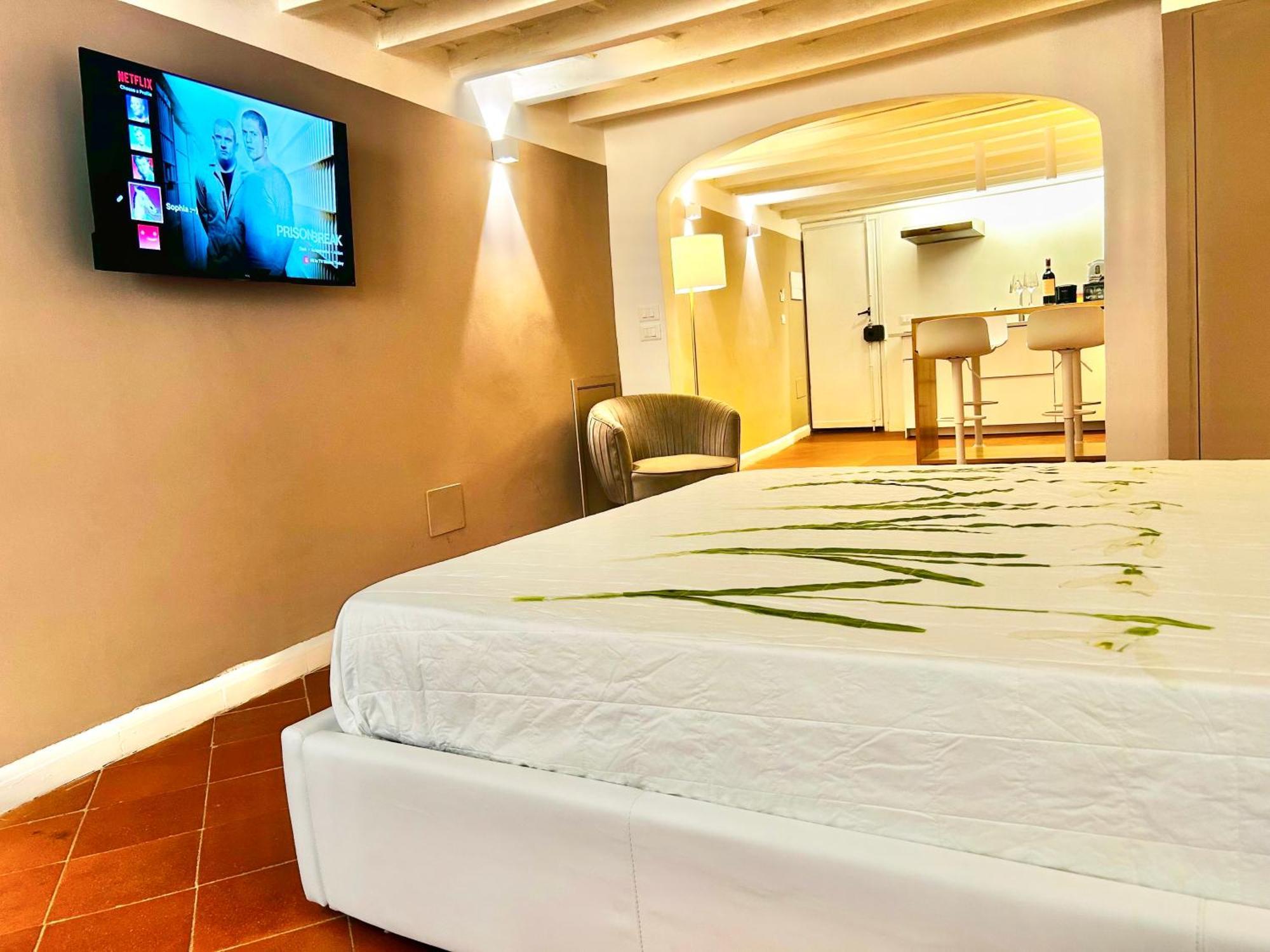 Amazing Apartment In Piazza Santa Croce Firenze Екстериор снимка